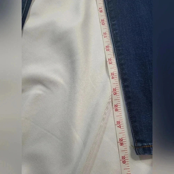 Old Navy Power Slim Straight Leg Jeans. - Picture 11 of 13